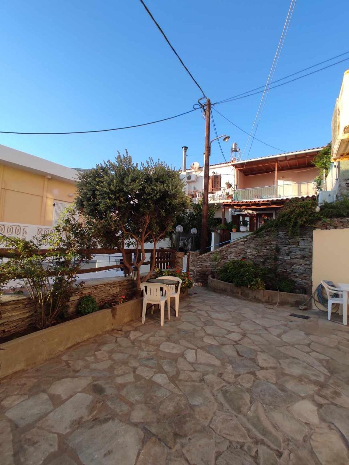 Politis Sudios Apartment Batsi  Luaran gambar