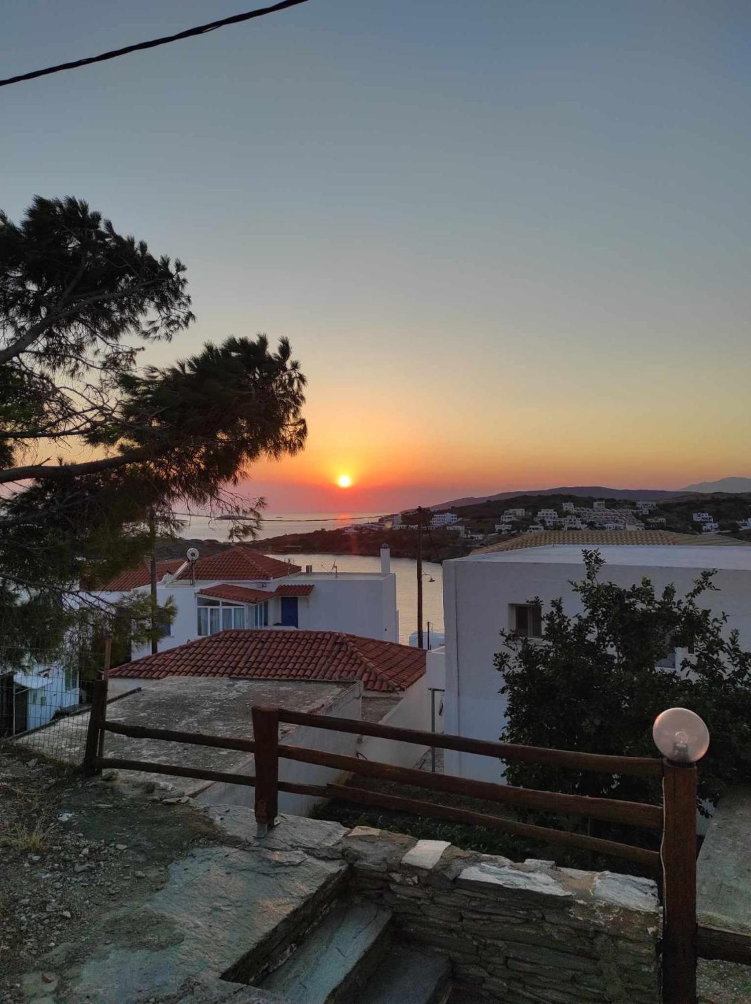 Politis Sudios Apartment Batsi  Luaran gambar