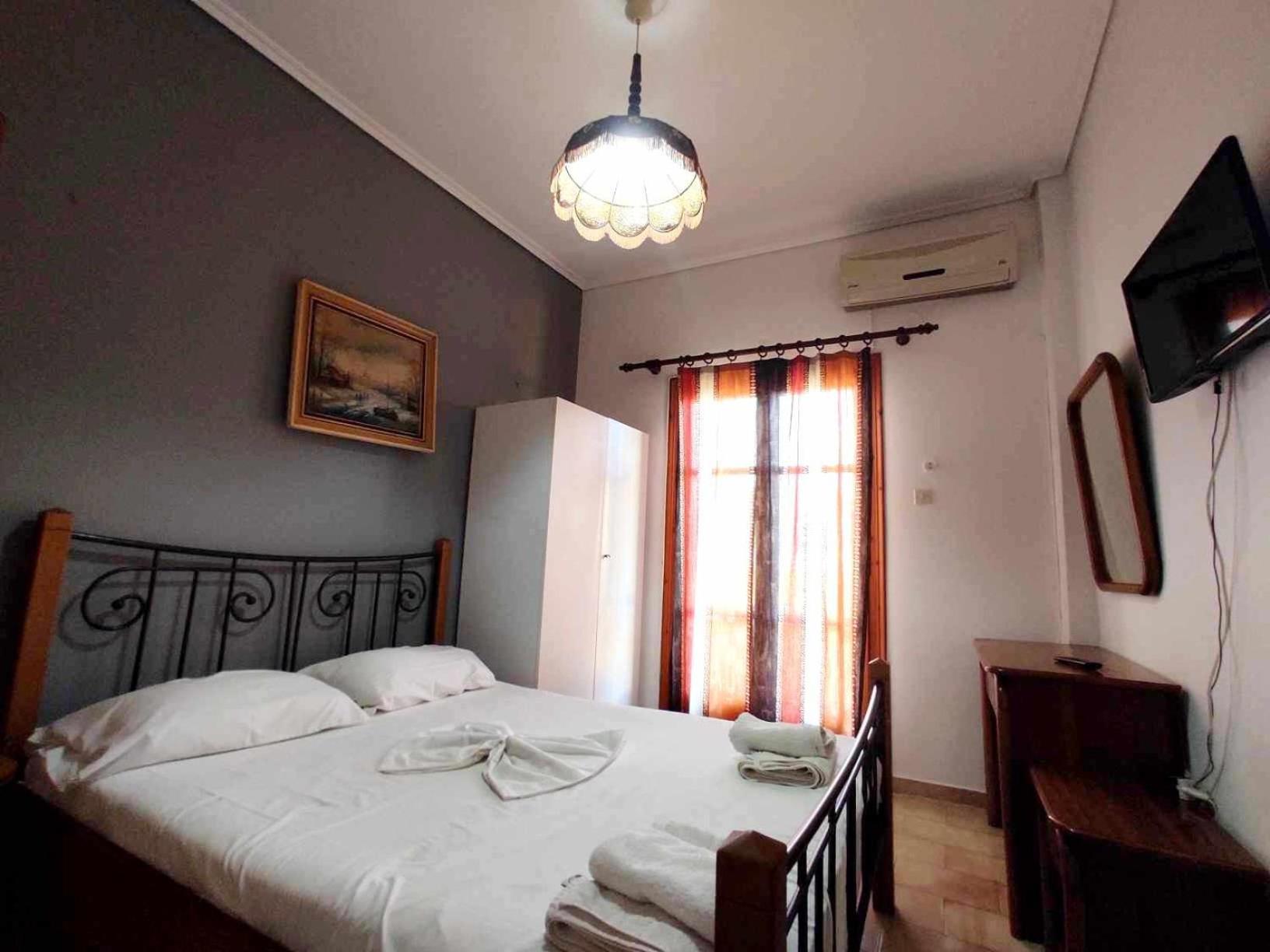 Politis Sudios Apartment Batsi  Luaran gambar