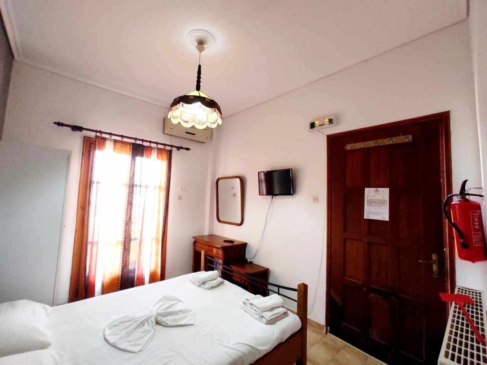 Politis Sudios Apartment Batsi  Luaran gambar