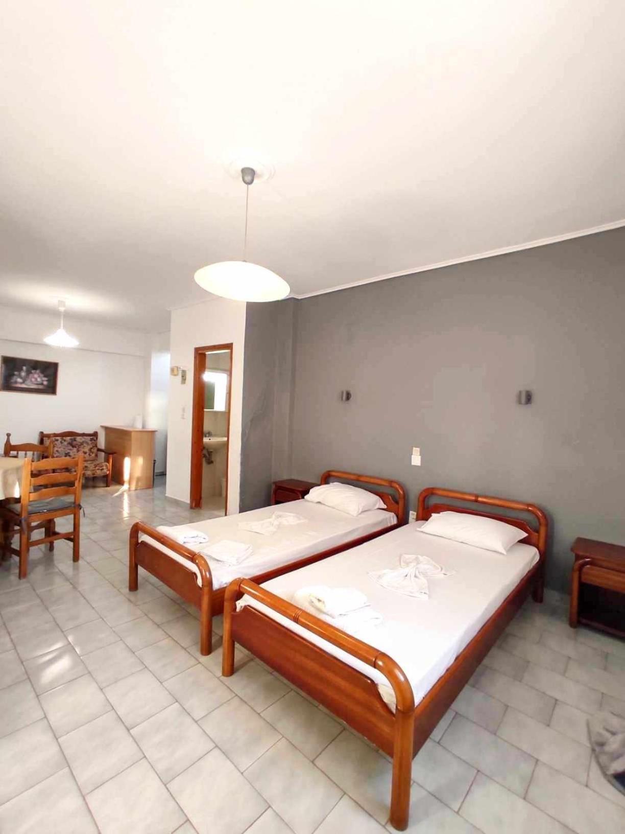 Politis Sudios Apartment Batsi  Luaran gambar