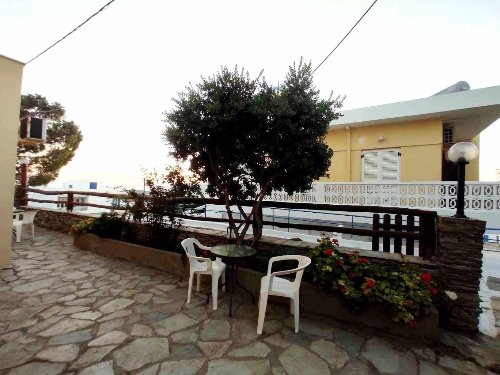 Politis Sudios Apartment Batsi  Luaran gambar