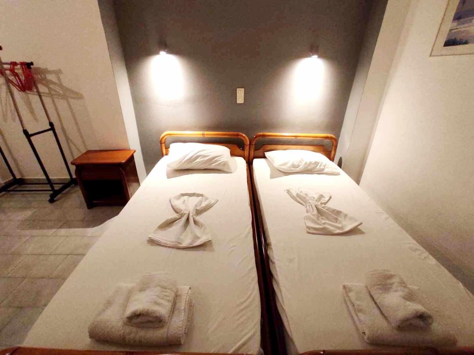 Politis Sudios Apartment Batsi  Luaran gambar