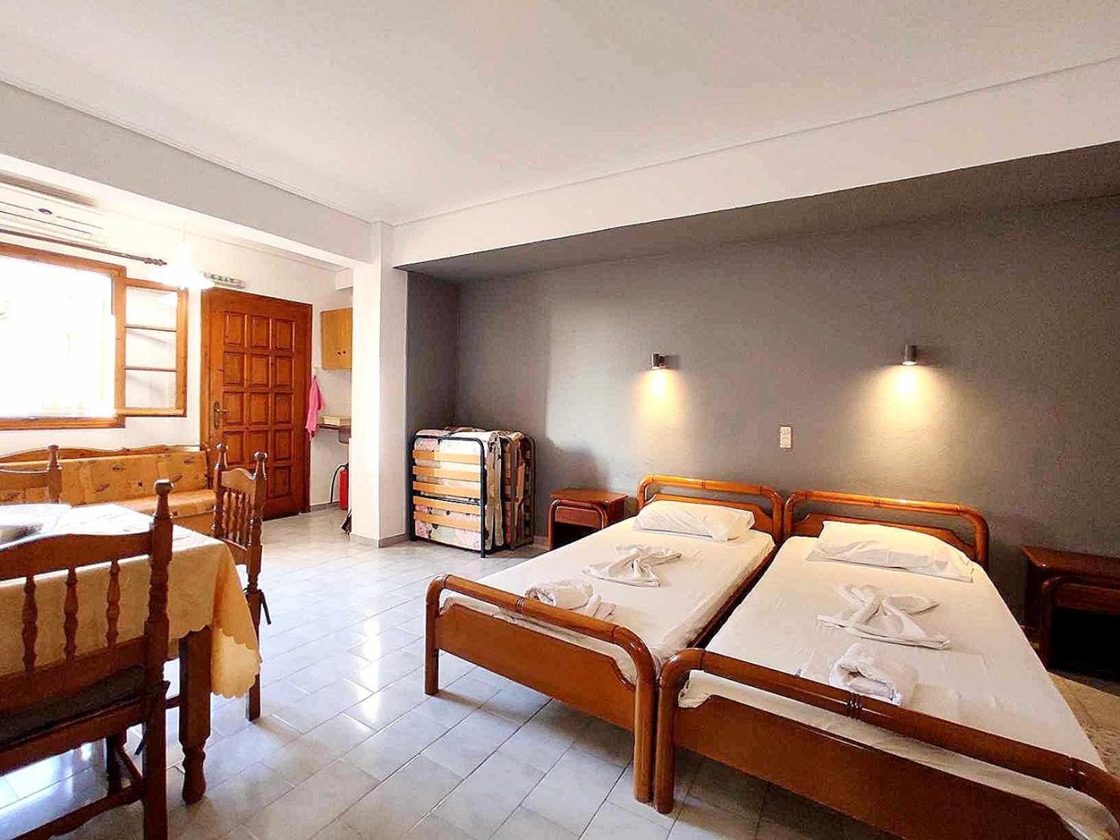 Politis Sudios Apartment Batsi  Luaran gambar