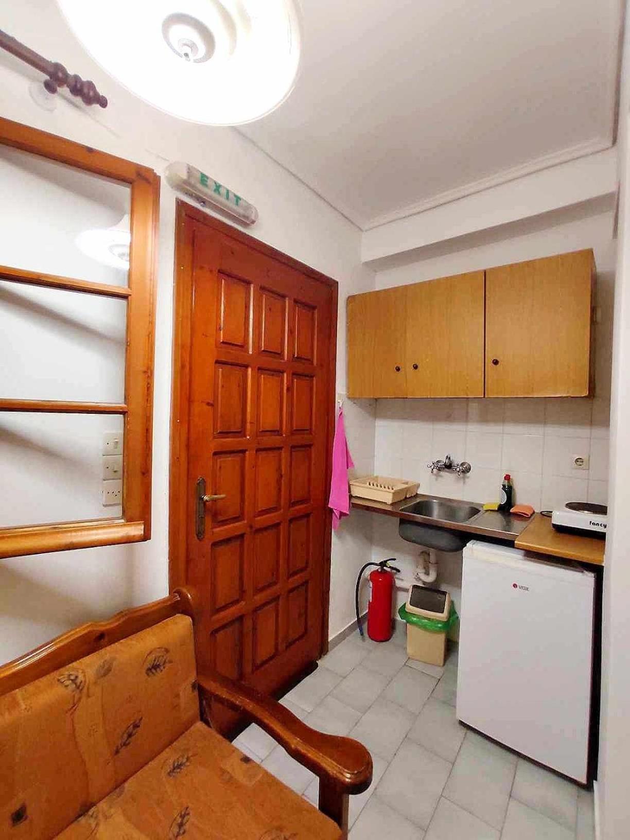 Politis Sudios Apartment Batsi  Luaran gambar